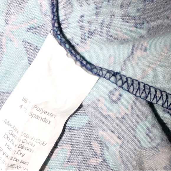 LulaRoe Xsmall floral high low cozy top - Picture 3 of 3